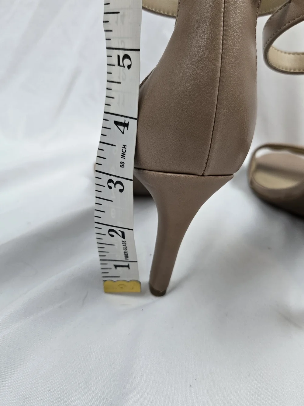 Naturalizer Women's Nude Taupe Ankle Strap Heels Sandals 7.5M 38 Open Toe